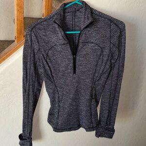 Lululemon Women's Black and grey pullover Quarter-Zip Top size S
